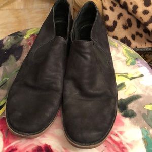 Vince slip on
